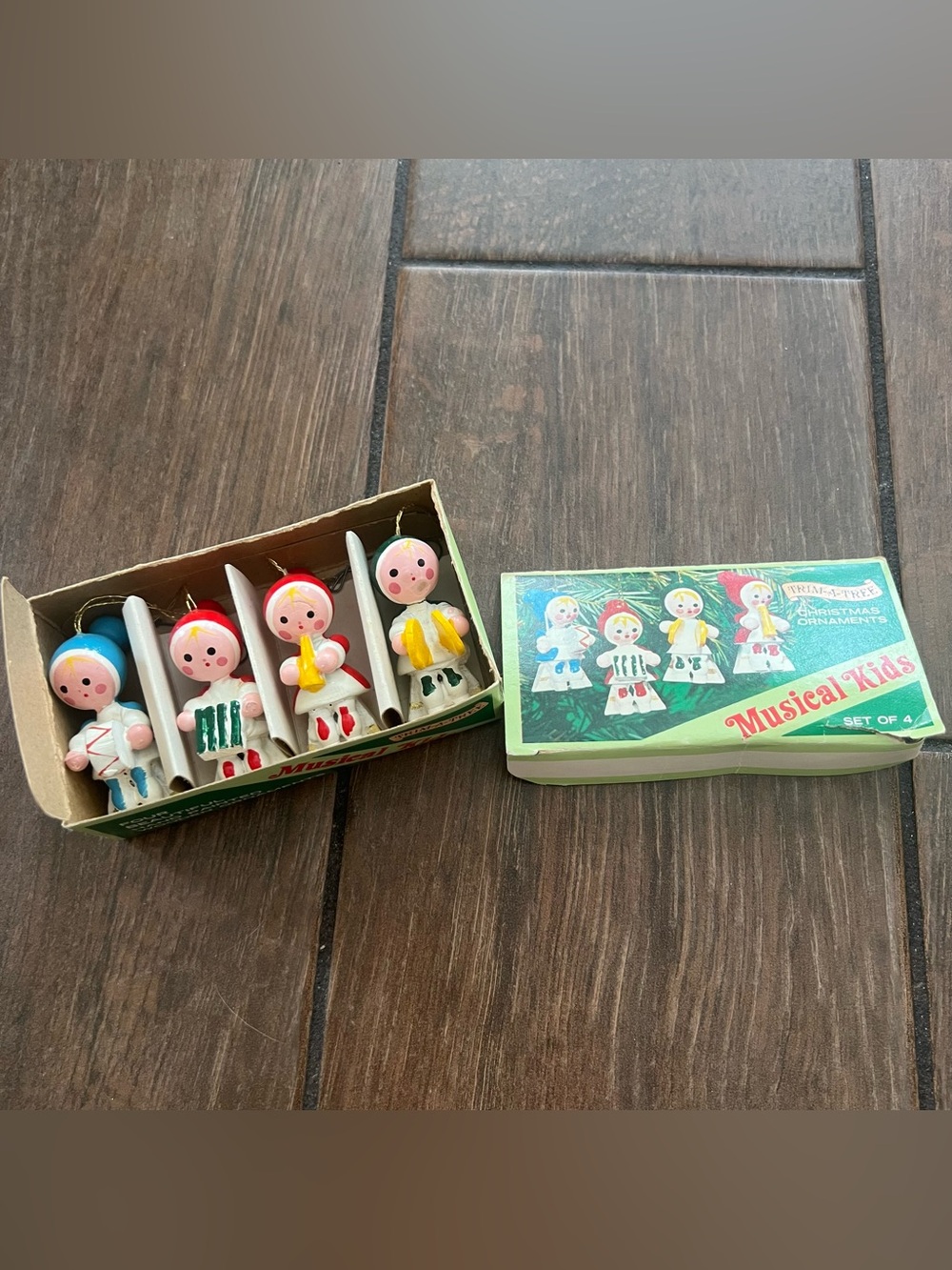 Trim a Tree Musical Kids Hand Painted Wooden Vintage Christmas Ornaments (4)